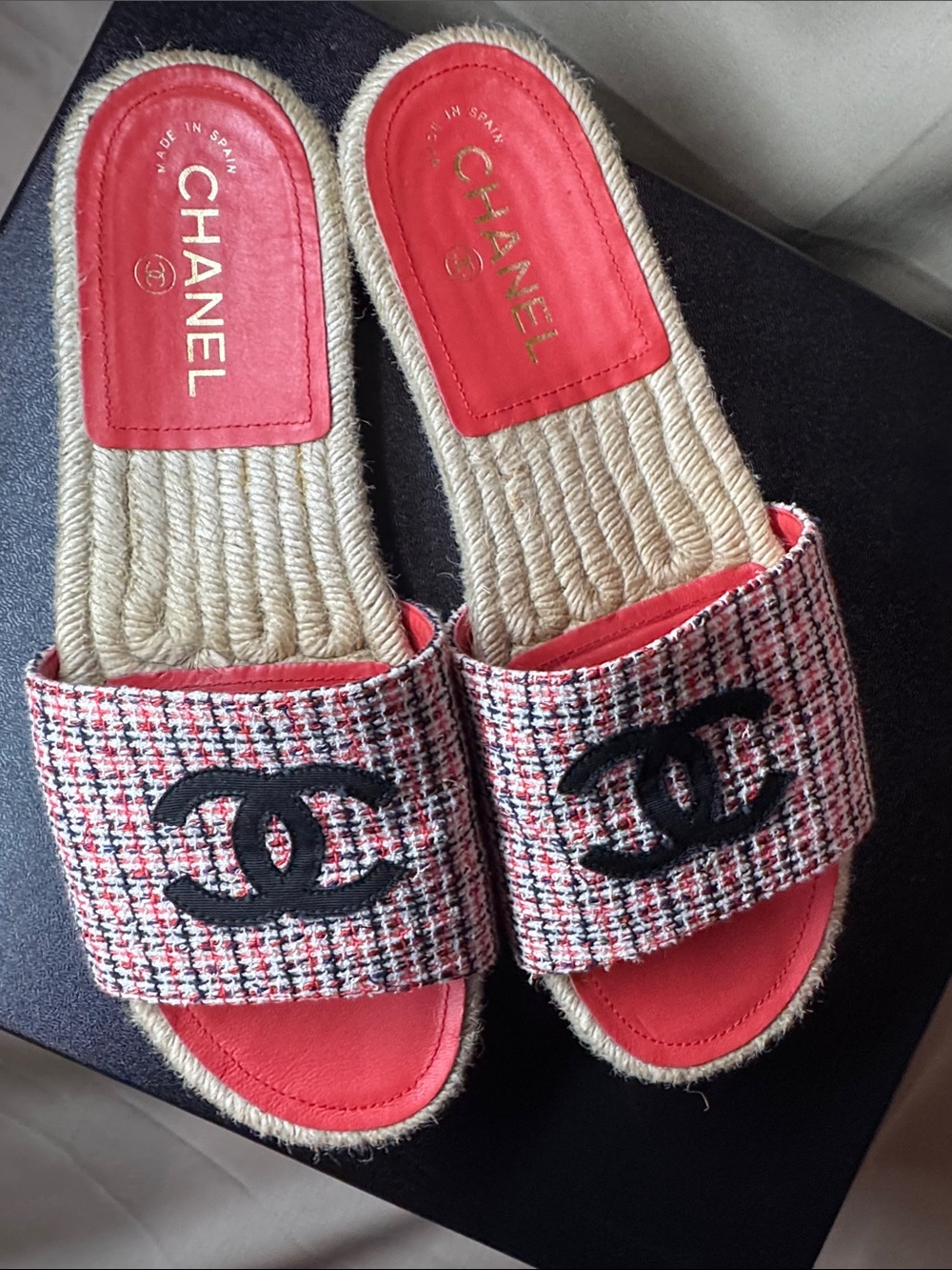 CHANEL Red Tweed Logo Slide Sandals - Picture 2 of 5